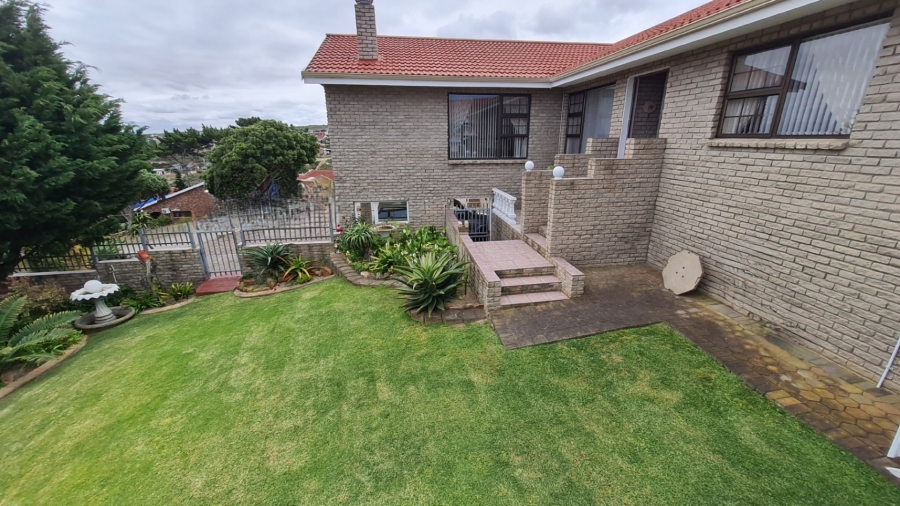 3 Bedroom Property for Sale in Dana Bay Western Cape